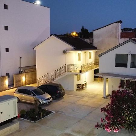 Buzuku House Hotel อุลซิน ภายนอก รูปภาพ