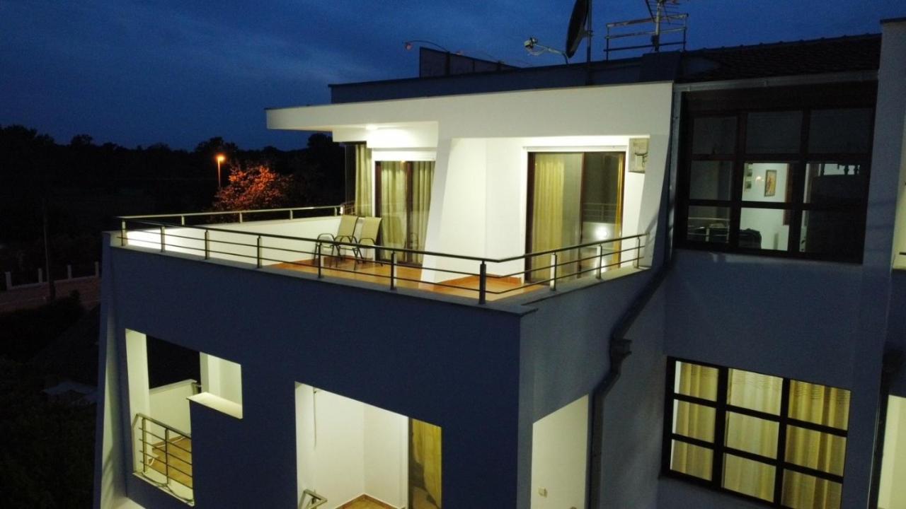 Buzuku House Hotel อุลซิน ภายนอก รูปภาพ