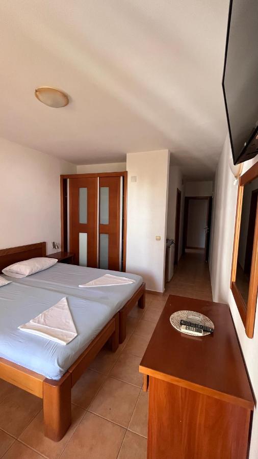 Buzuku House Hotel อุลซิน ภายนอก รูปภาพ