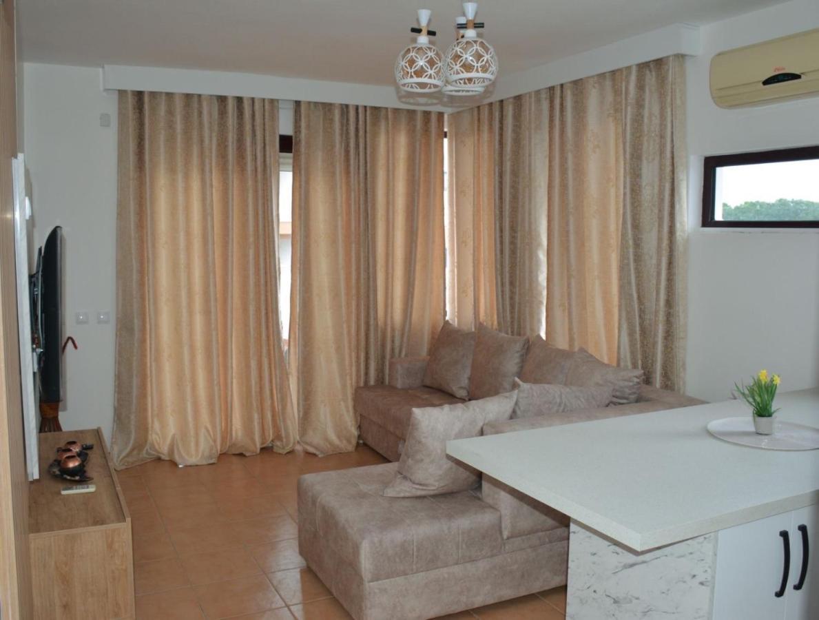Buzuku House Hotel อุลซิน ภายนอก รูปภาพ