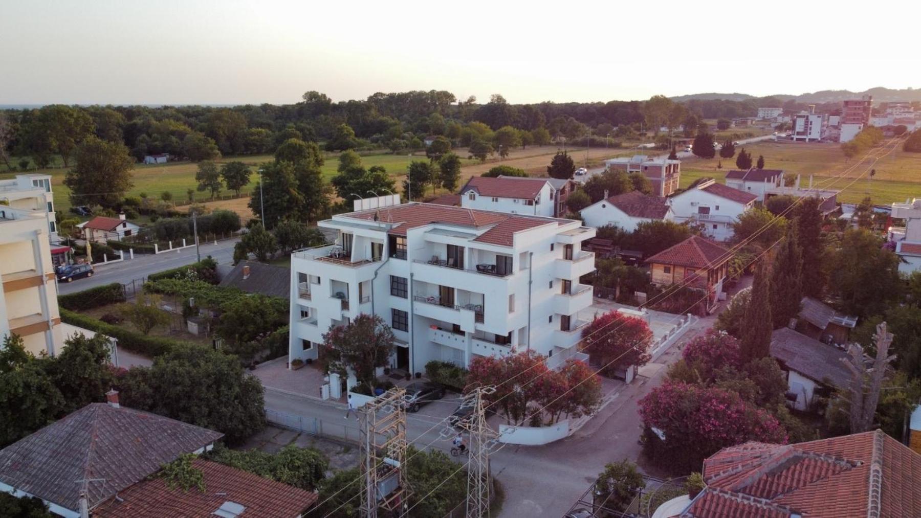 Buzuku House Hotel อุลซิน ภายนอก รูปภาพ